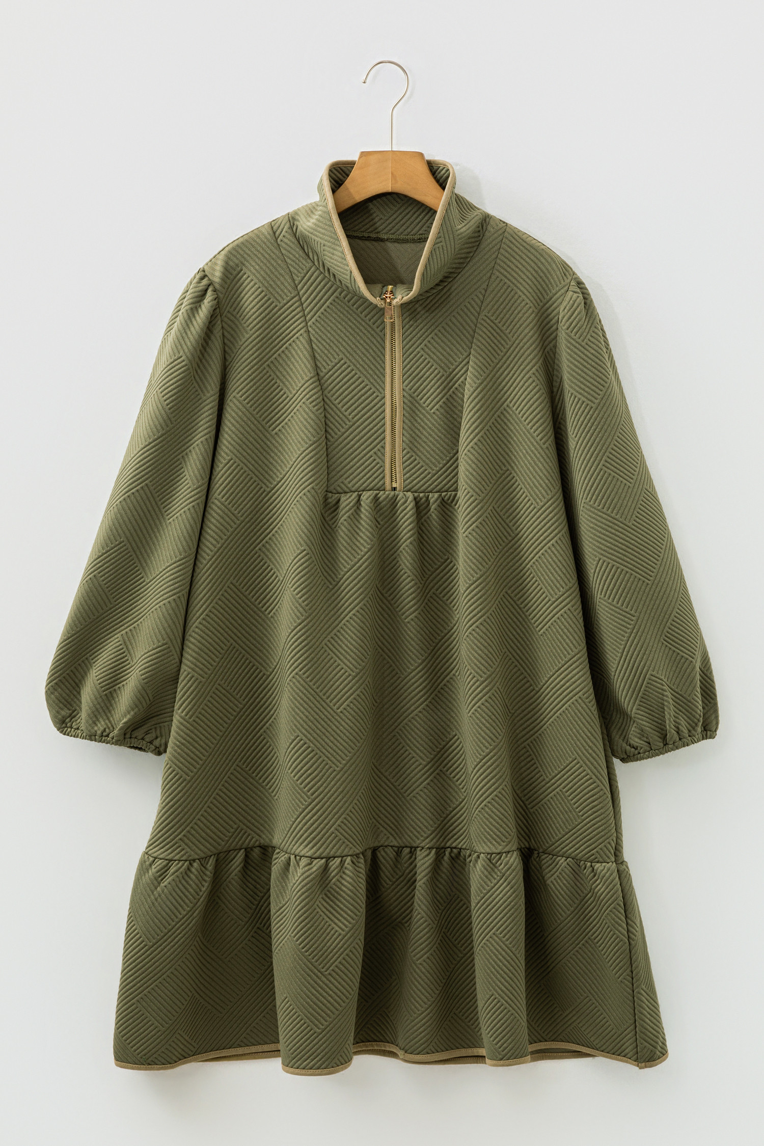 丛林绿加大码纹理撞色饰边四分之一拉链手链袖迷你连衣裙 LC6125951