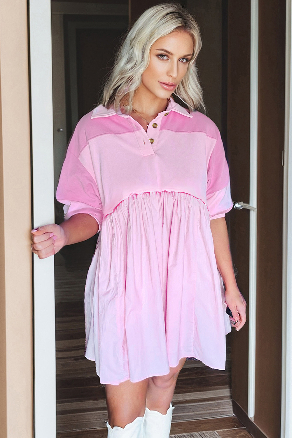 粉色毛缝色块拼布纽扣 Polo 领迷你连衣裙 LC6127186