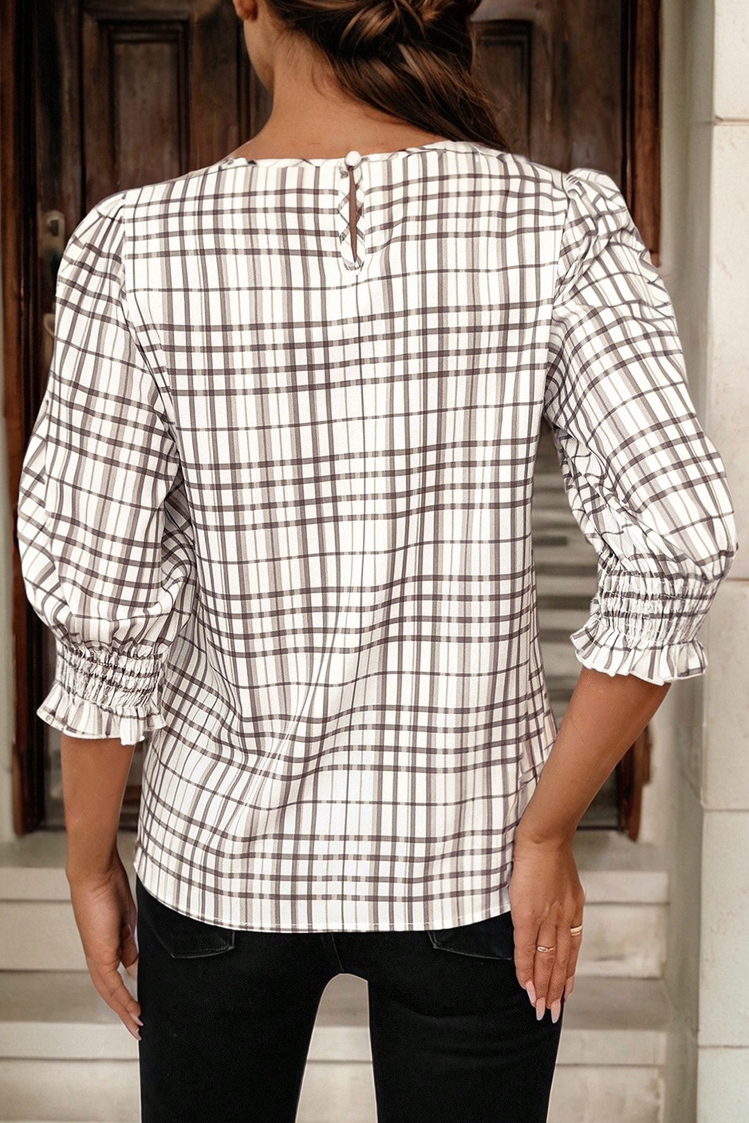 白色格子印花褶边蓬松半袖衬衫 LC25135158