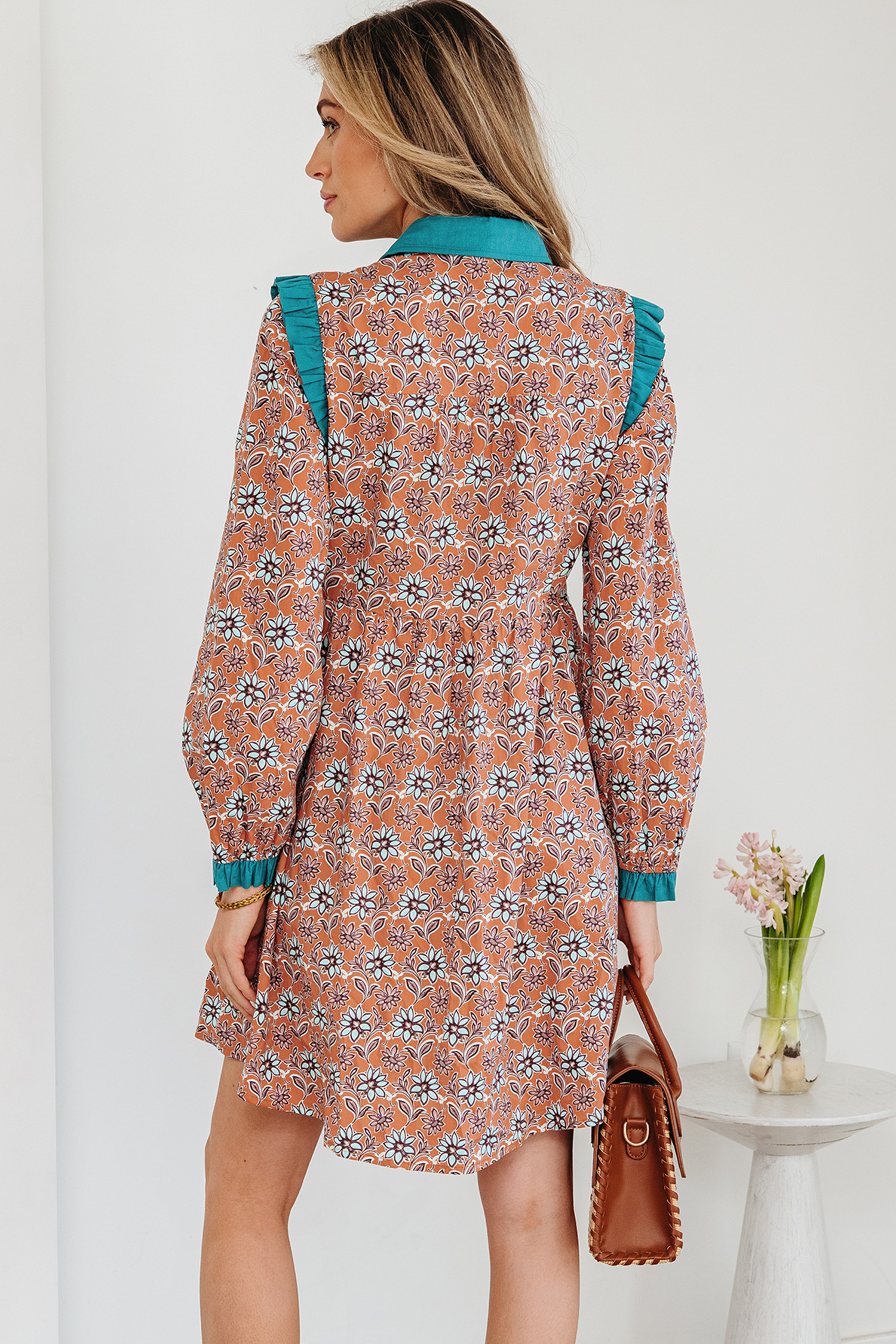 橙色波西米亚风花卉撞色领衬衫迷你连衣裙 LC6127209