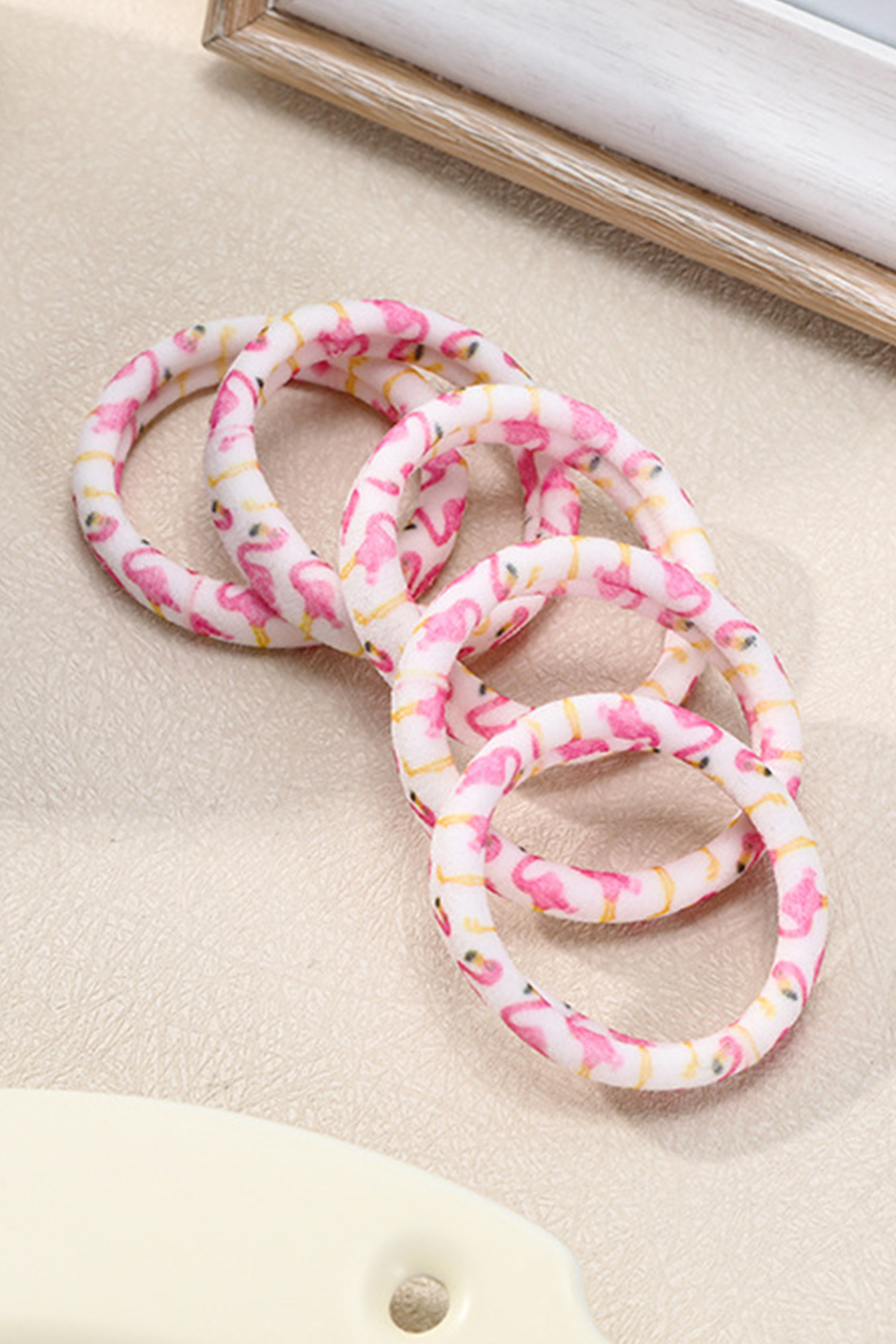 粉色 1 件火烈鸟弹性发带 BH043622