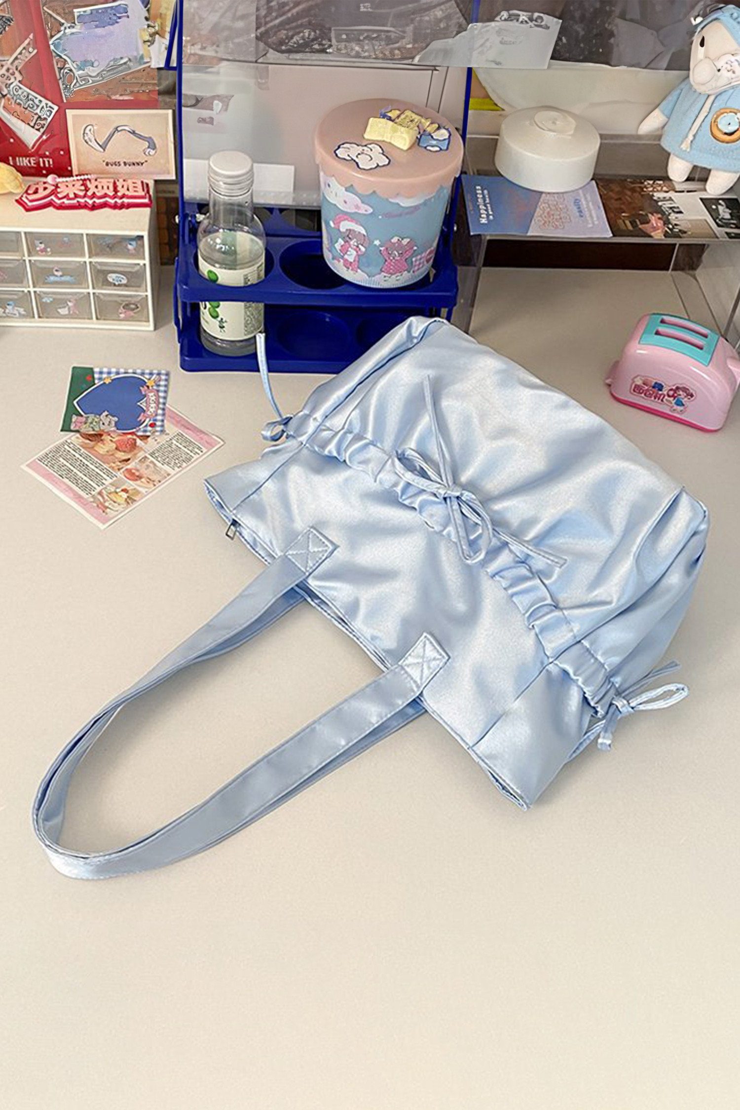 Beau Blue 纯色丝质蝴蝶结细节单肩包 BH031555