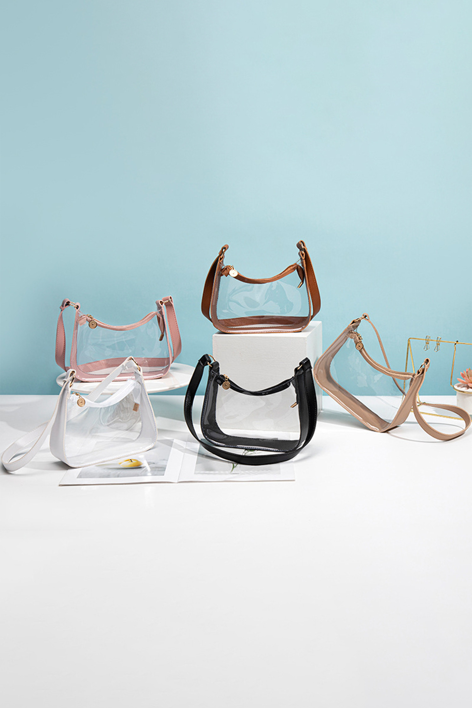 驼色 PU 皮革饰边透明单肩包 BH031521