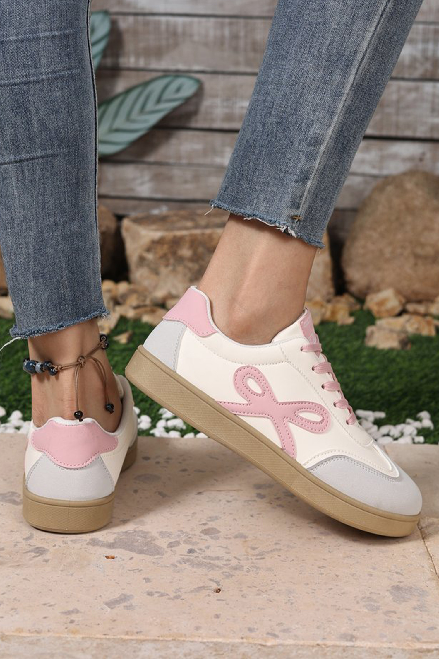 粉色可爱蝴蝶结贴片拼色 PU 皮革运动鞋 BH024194