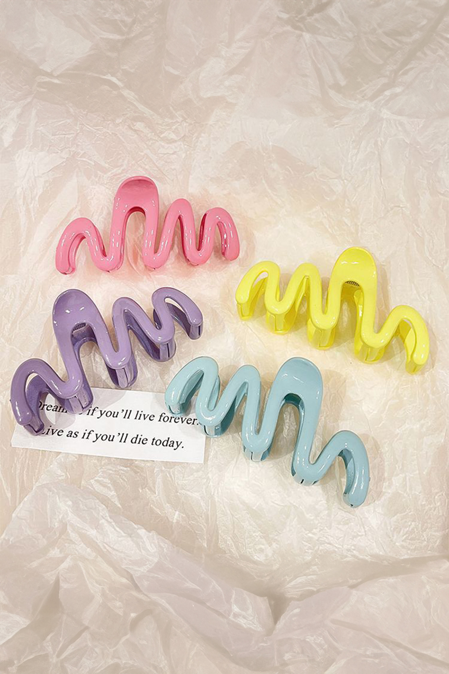 粉色粗波浪亚克力发夹 BH043618