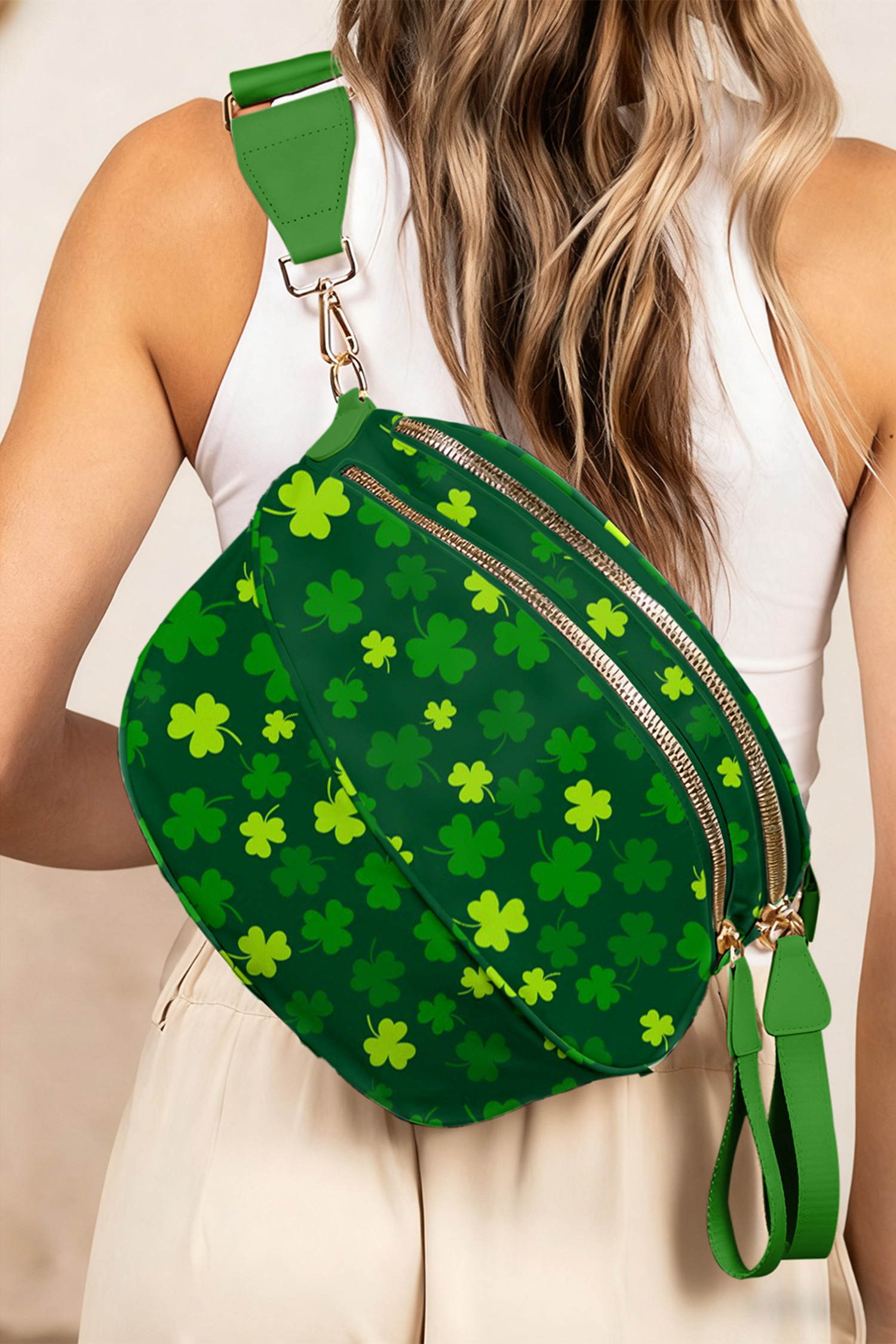 黑绿色圣帕特里克幸运四叶草印花双拉链月牙斜挎包 BH031562