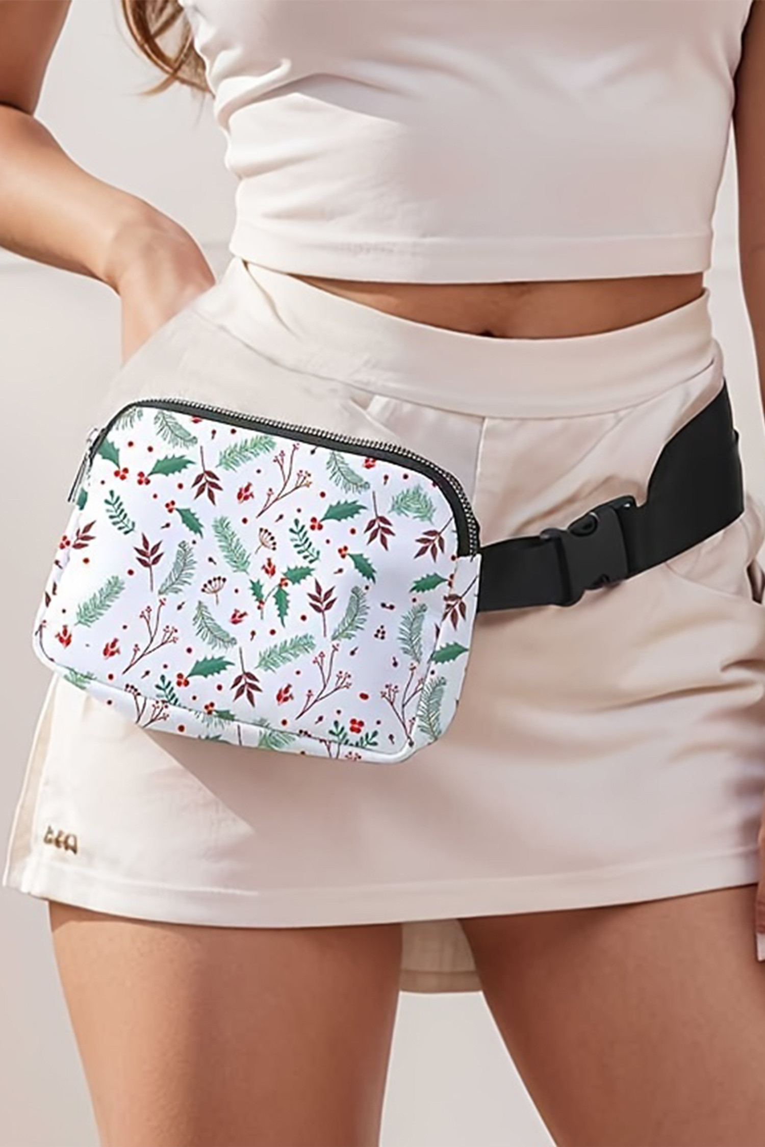 白色圣帕特里克节印花帆布斜挎包 BH031561