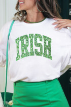 白色爱尔兰豹纹四叶草刺绣贴片图案 T 恤