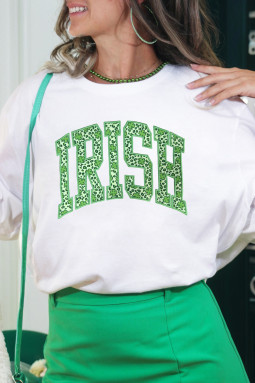 白色爱尔兰豹纹四叶草刺绣贴片图案 T 恤