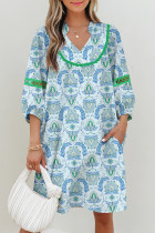 天蓝色波西米亚风佩斯利印花撞色拼布细节手镯袖宽松迷你连衣裙