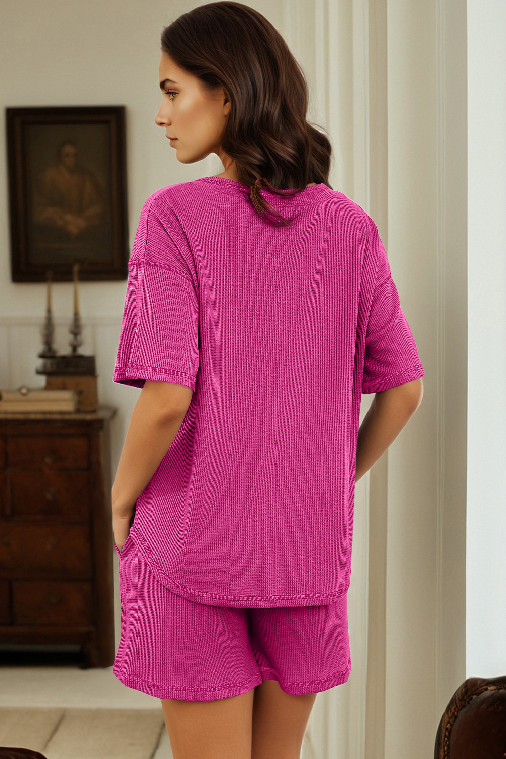 玫红色纯色华夫格V领宽松T恤抽绳短裤套装 LC626808