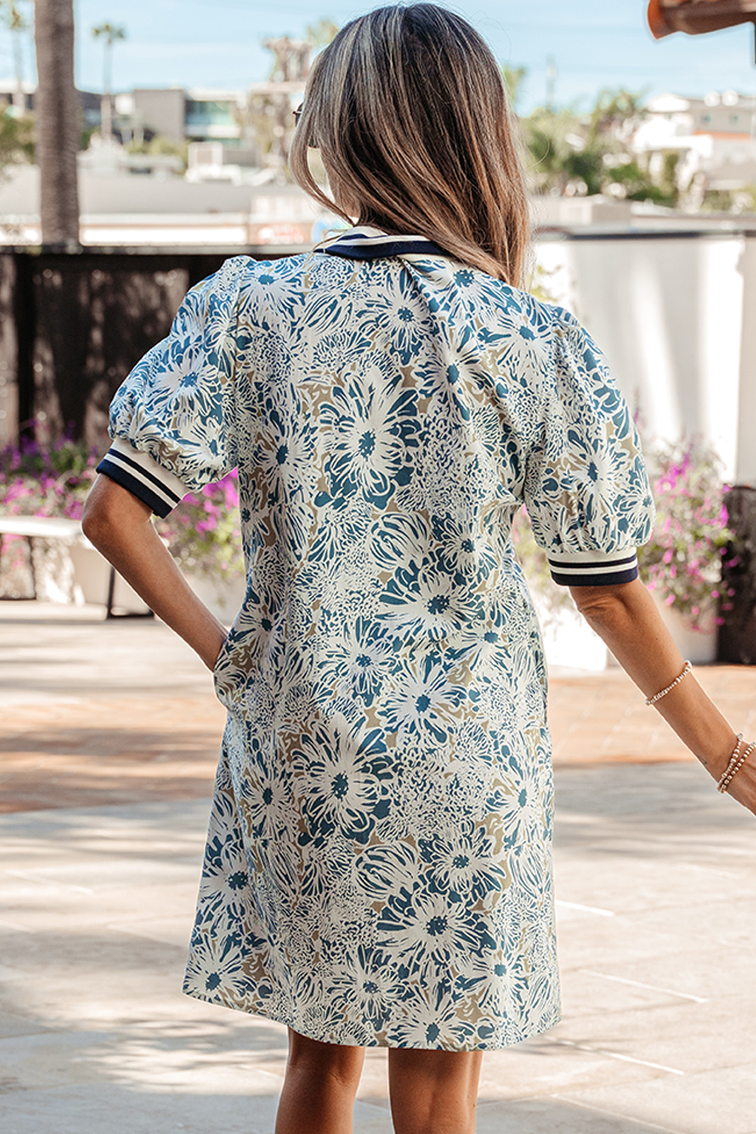 蓝色花卉印花条纹织带拼布领短袖迷你连衣裙 LC6127086