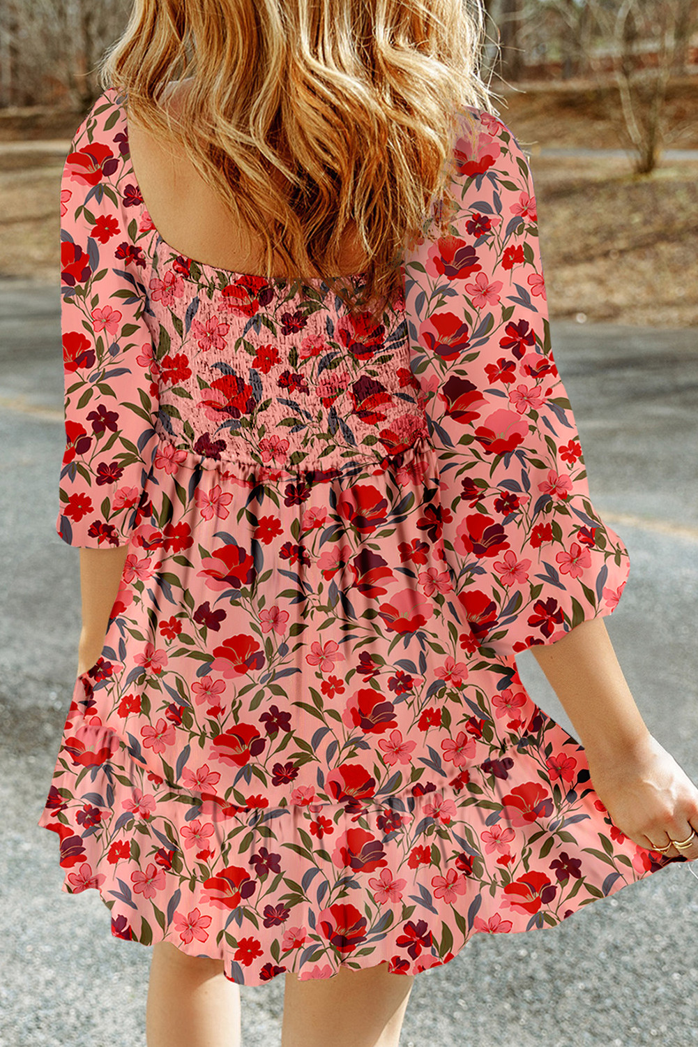 红色花卉 3/4 袖方领抽褶迷你连衣裙 LC6119147