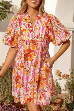 粉色条纹花卉印花系带泡泡袖宽松迷你连衣裙