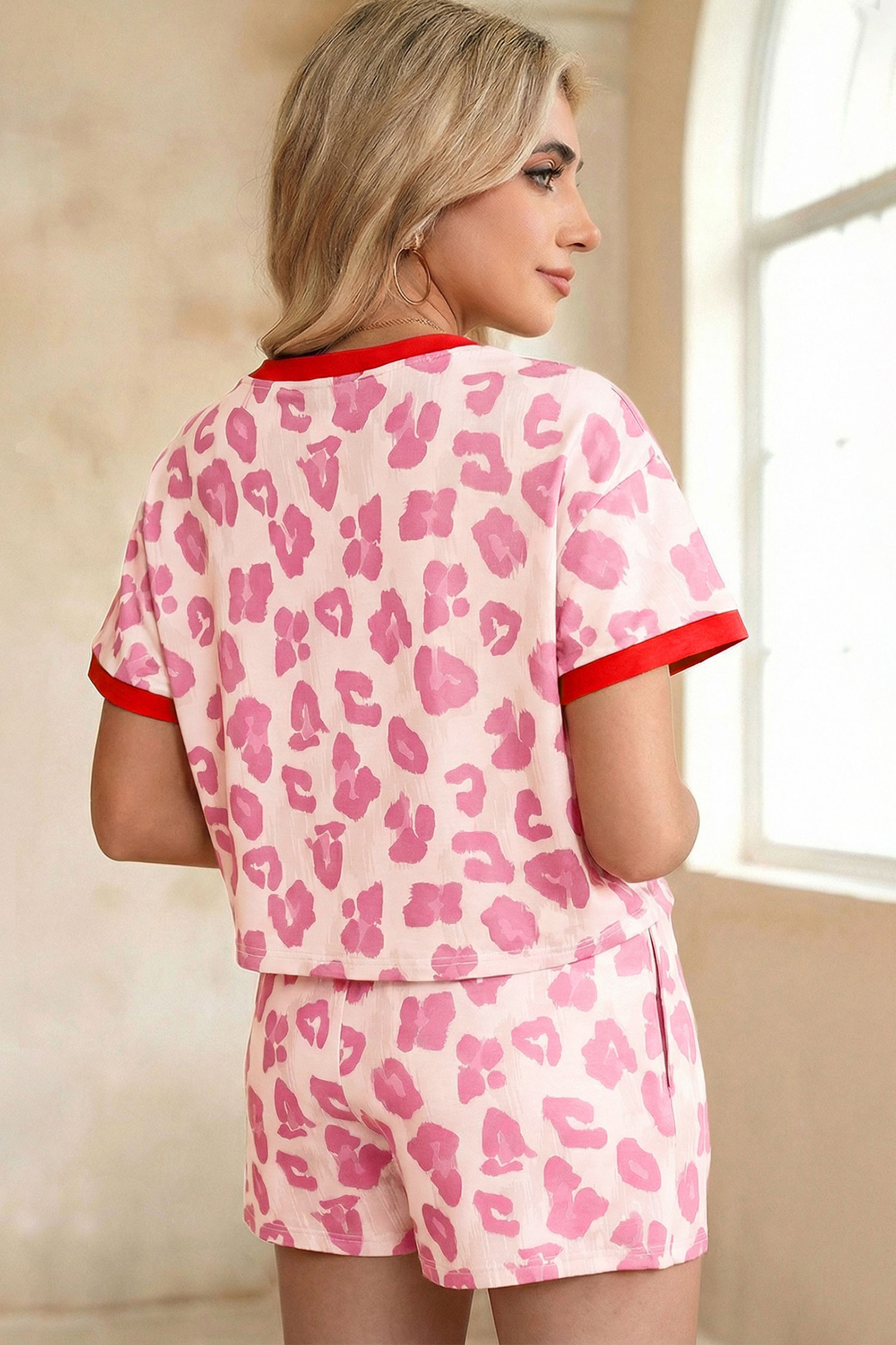 Rose 独特豹纹撞色镶边上衣宽松 2 件套短套装 LC629018