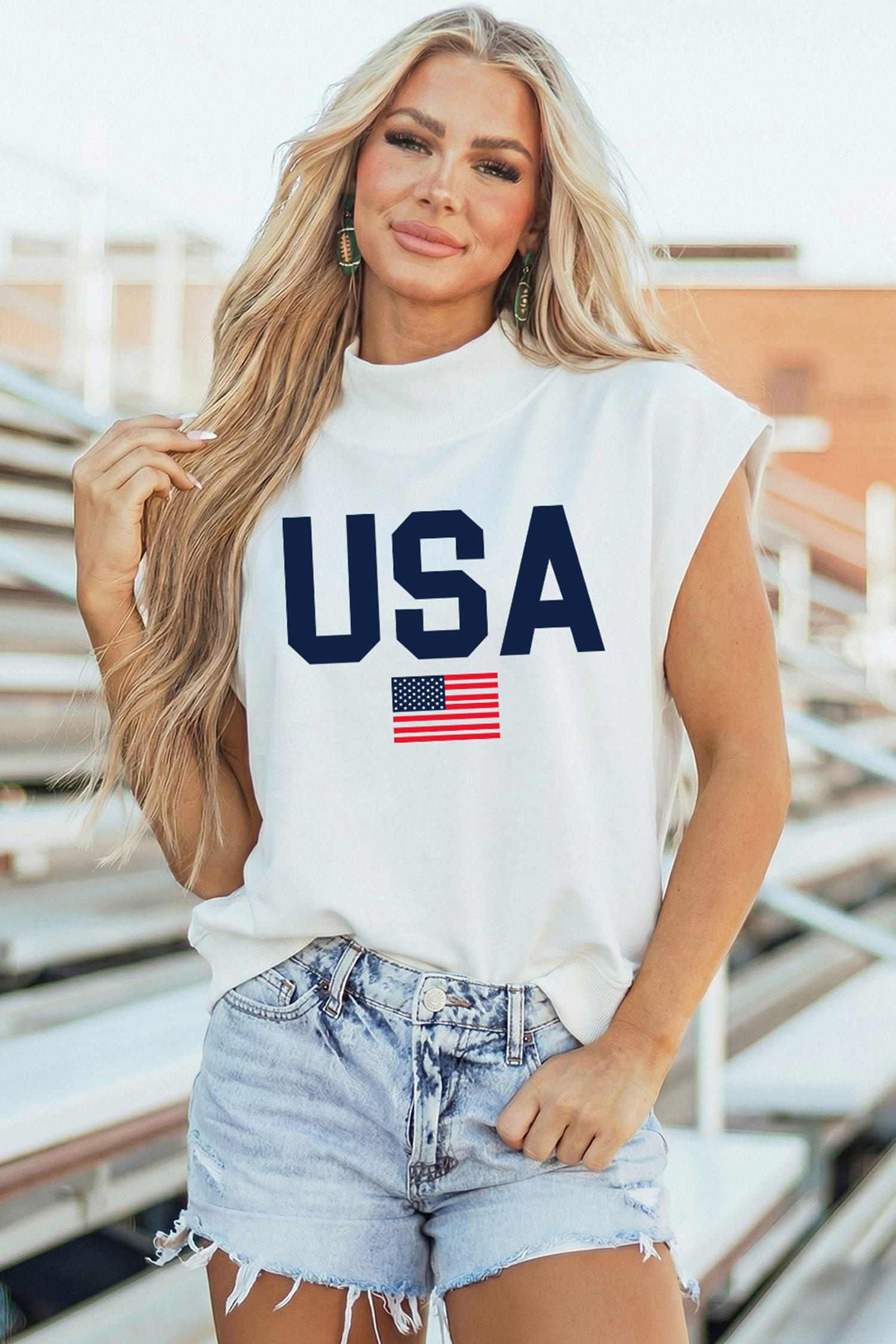 白色美国国旗印花小高领短袖上衣 LC25138000