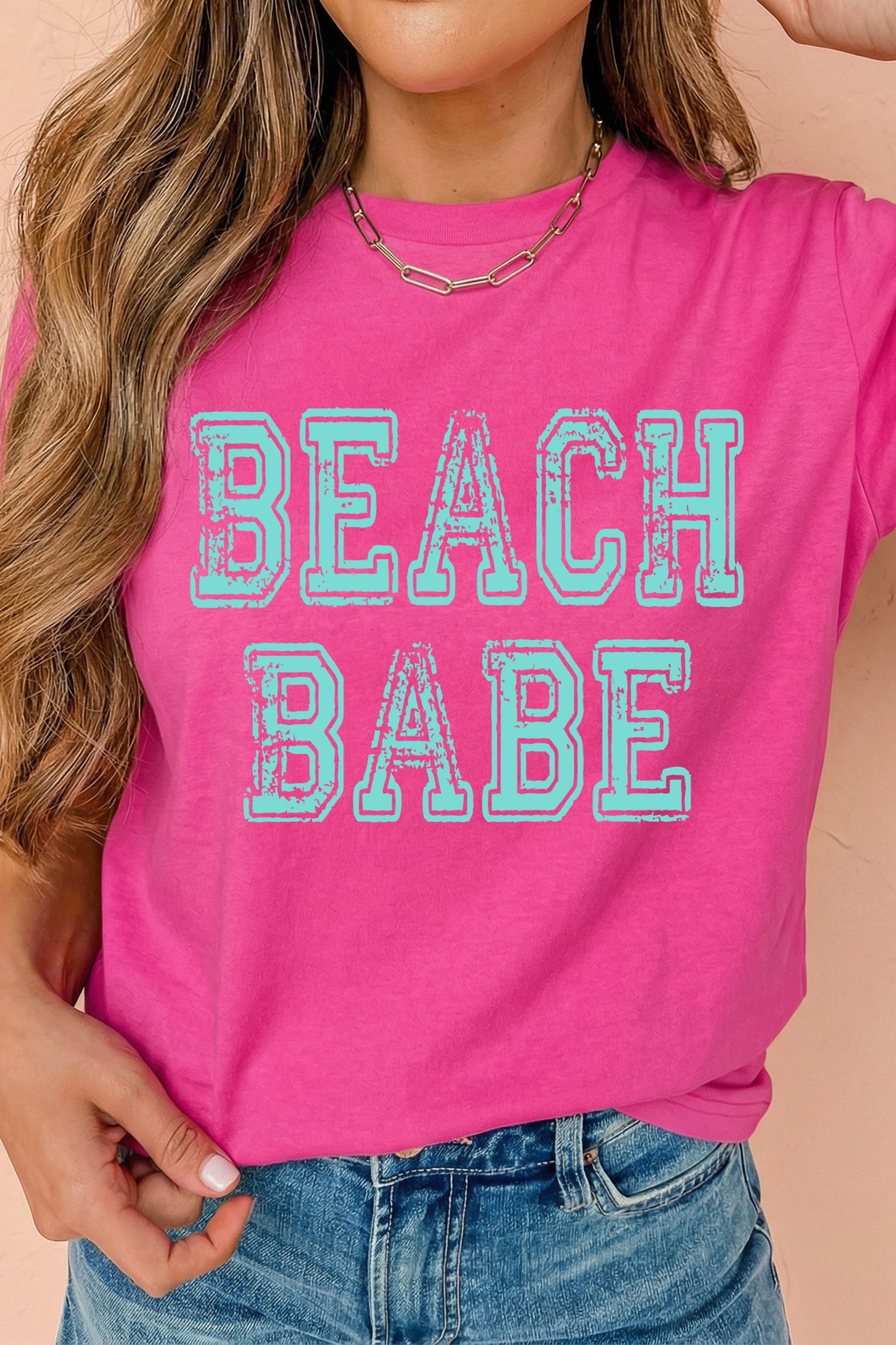 玫红色 BEACH BABE 图案休闲 T 恤 LC25232068