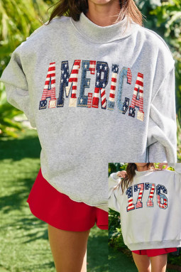 浅灰色 AMERICA 1776 仿拼布印花双面小高领套头衫