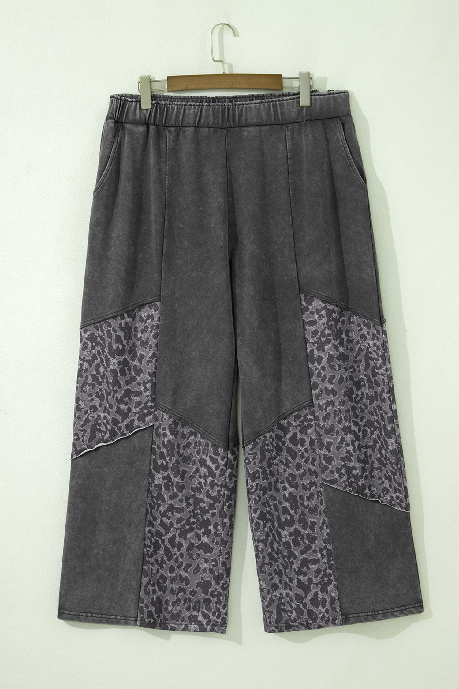 深灰色大码豹纹拼接矿洗阔腿裤 LC7714045