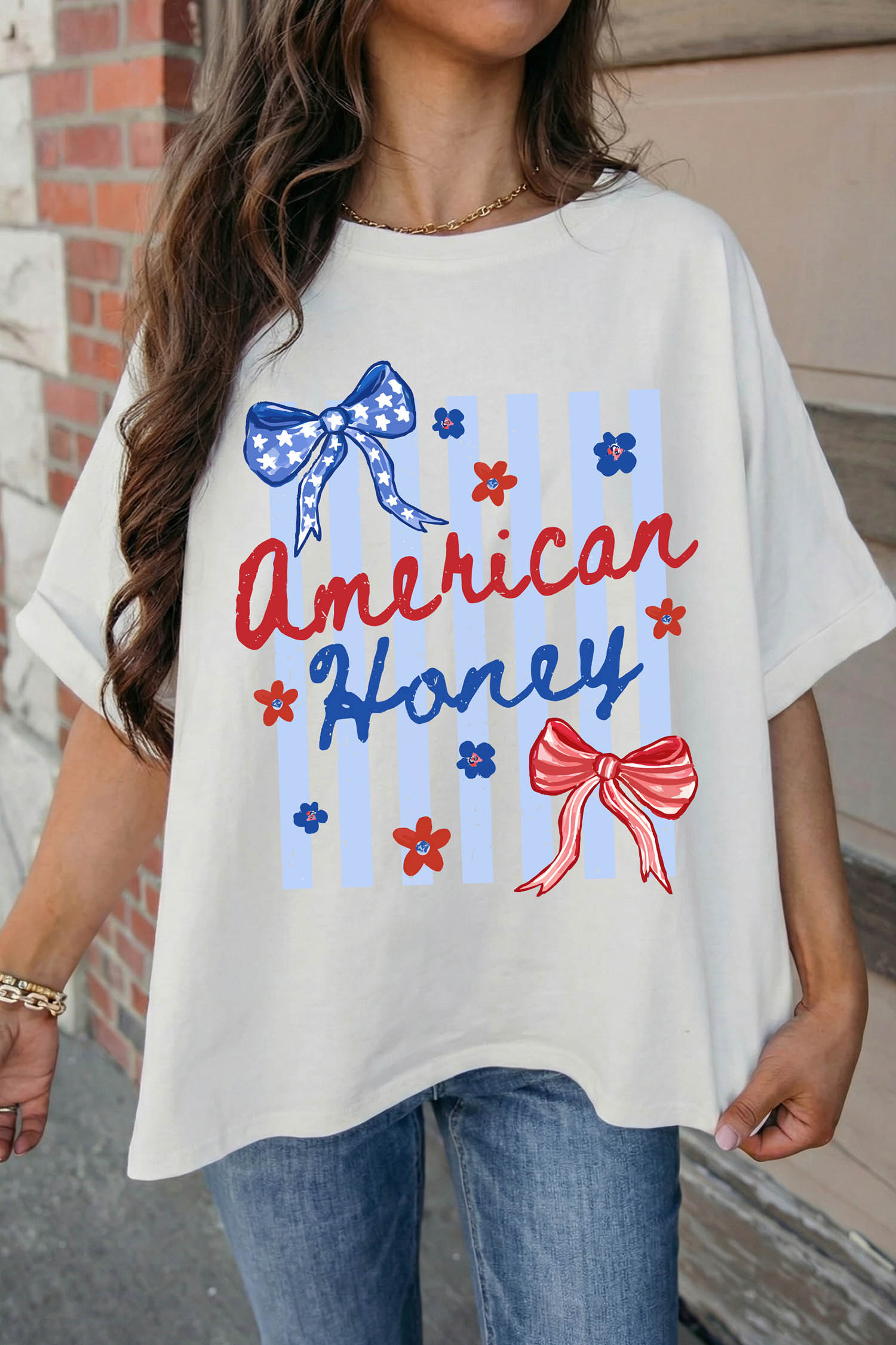 白色 American Honey Bow 花朵条纹图案 T 恤 LC25232251