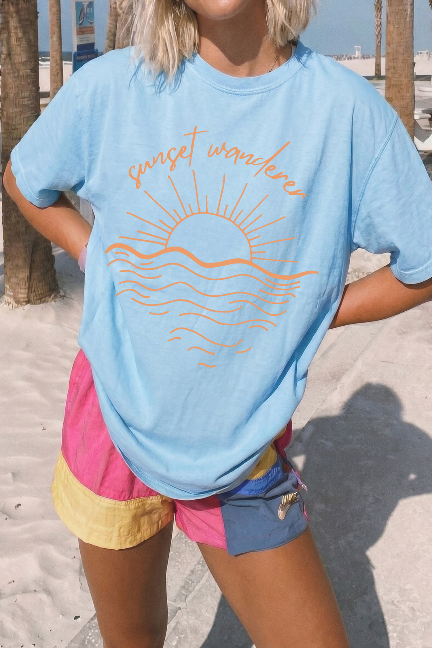 浅蓝色 Sunset Wanderer 宽松版型图案 T 恤 LC25232257