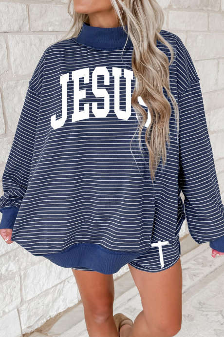 蓝色条纹罗纹小高领 JESUS 超大套头衫和短裤套装