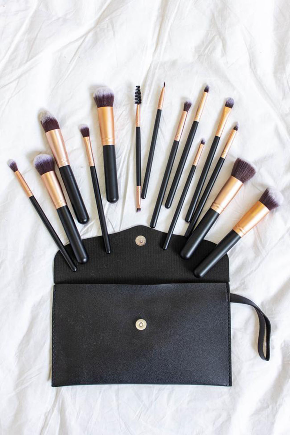 US$ 11.97 14pcs Black Golden Makeup Brush Sets Wholesale