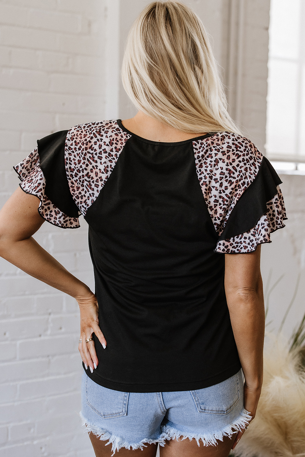 Black Leopard Print Patchwork Ruffled Sleeve V Neck T Shirt