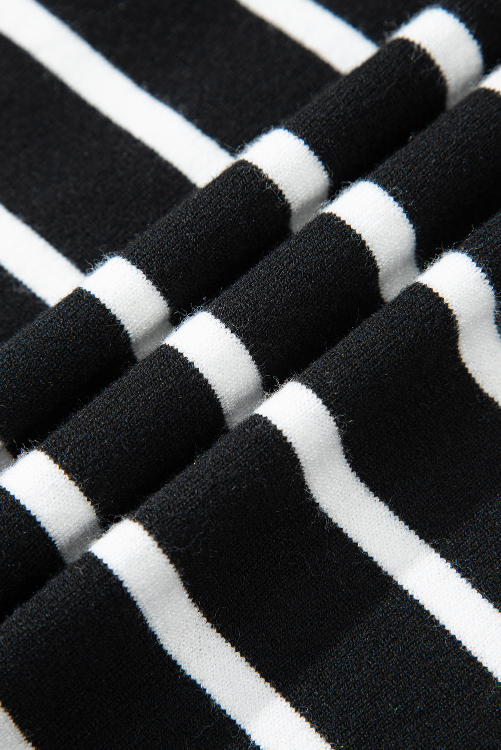 White Stripe Ribbed Trim Round Neck Bubble Sleeve Knitted Top