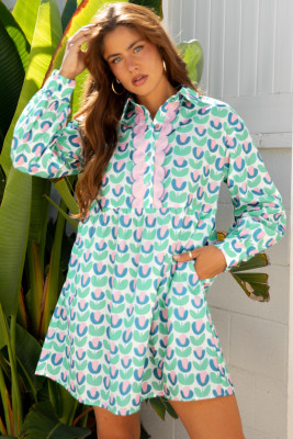 Green Floral Print Notched Neck Scalloped Detail Long Sleeve Mini Dress LC6125899-P920