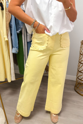 Yellow Solid Color Scalloped Patch Pocket Shift Jeans LC7876730-P7