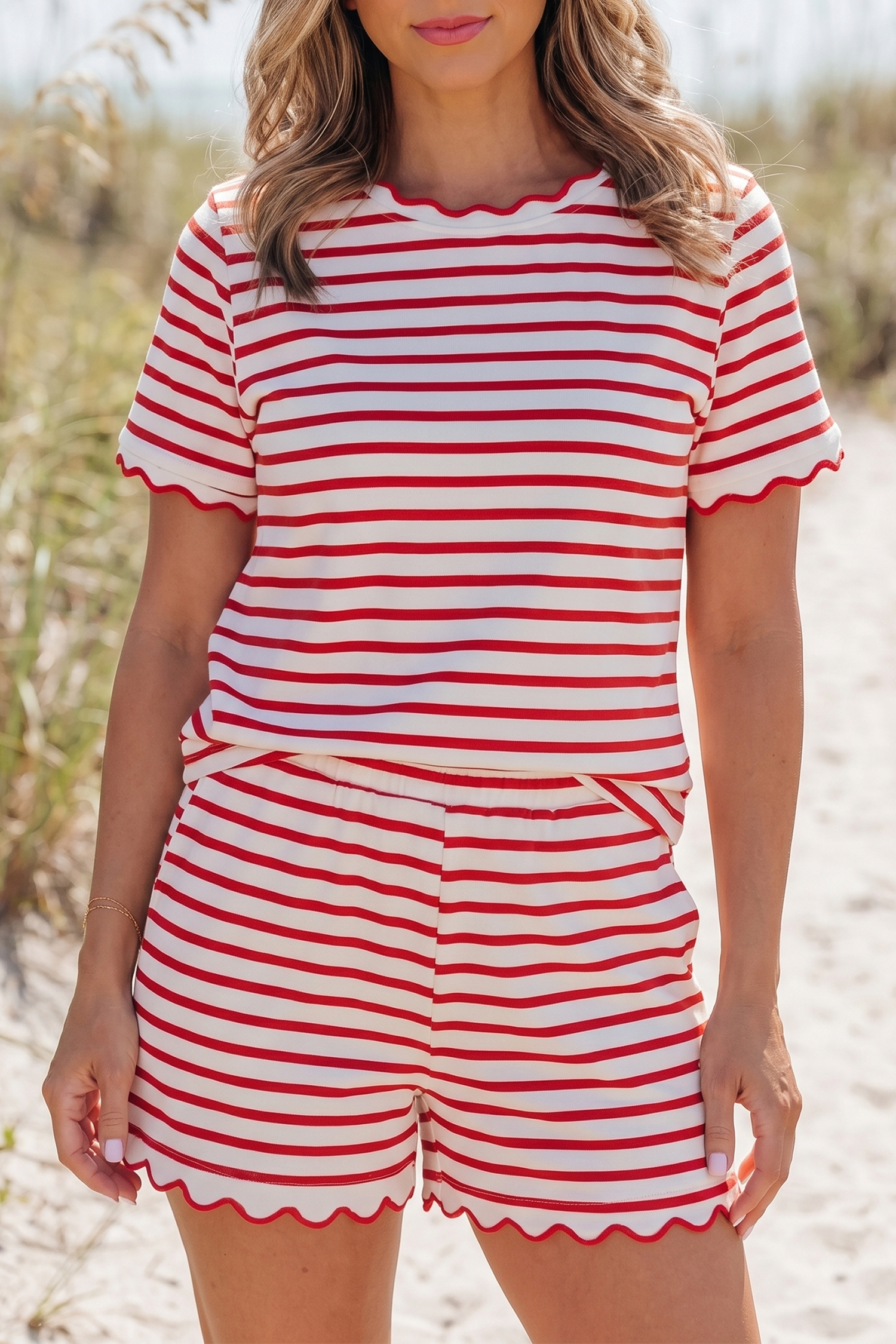 18.55 - Red Stripe Scallop Trim Casual Top 2pcs Short Set - www