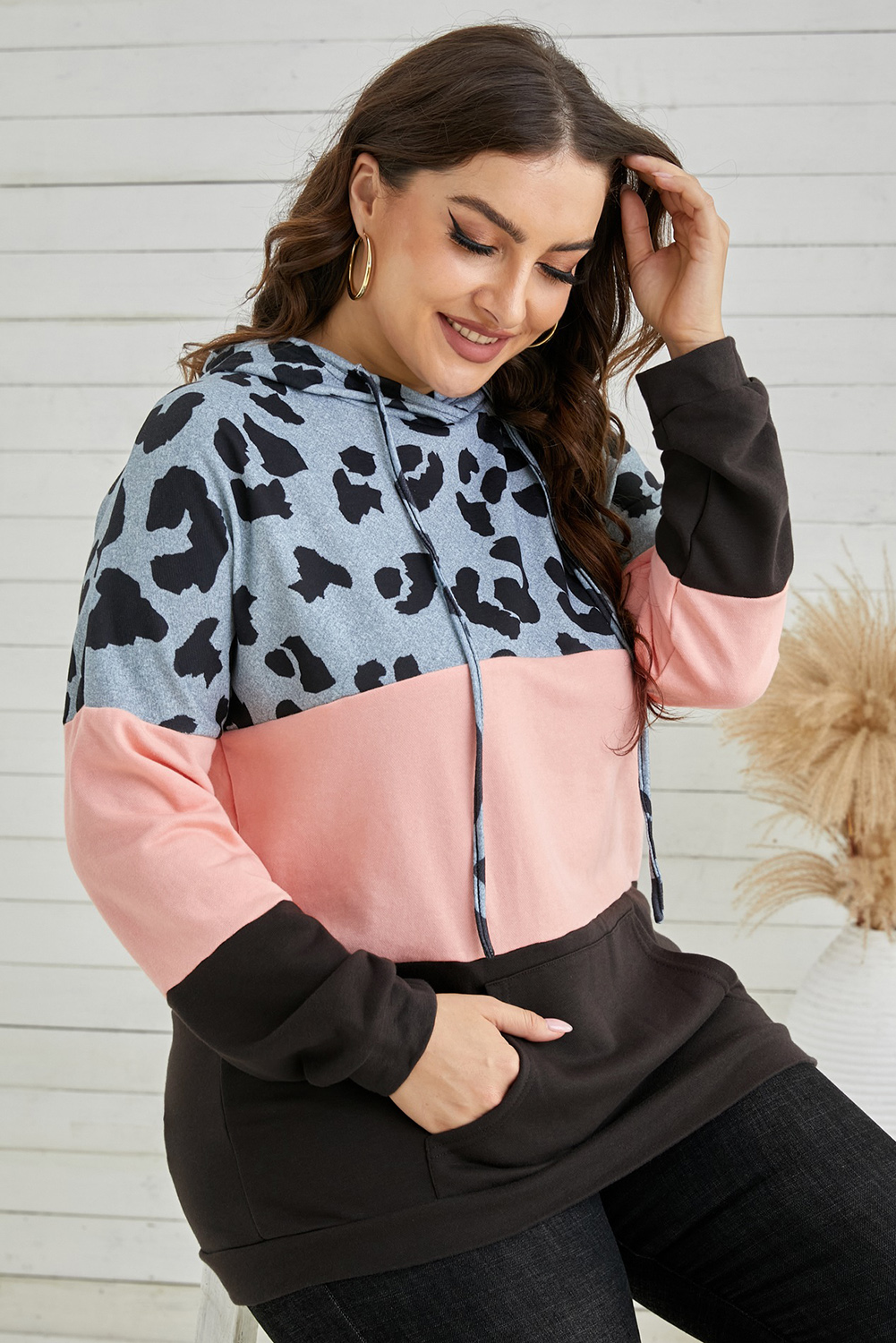 Plus Size Pink  Leopard Colorblock Splicing Hoodie with Pocket