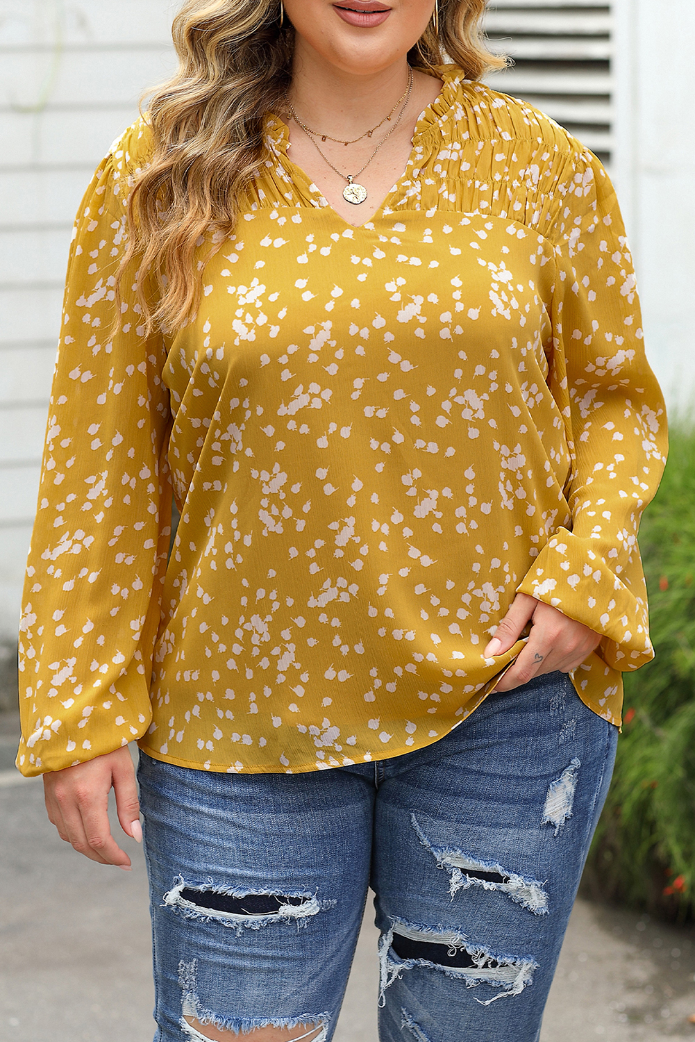 Plus Size Yellow  Floral Print Ruched Split Neck Blouse