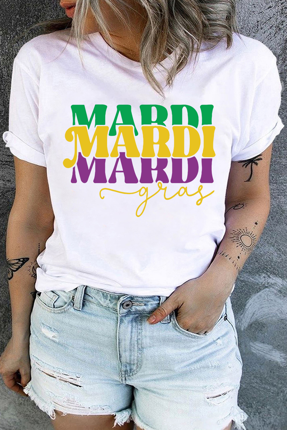 Plus Size White MARDI Gras Print Crewneck  T Shirt