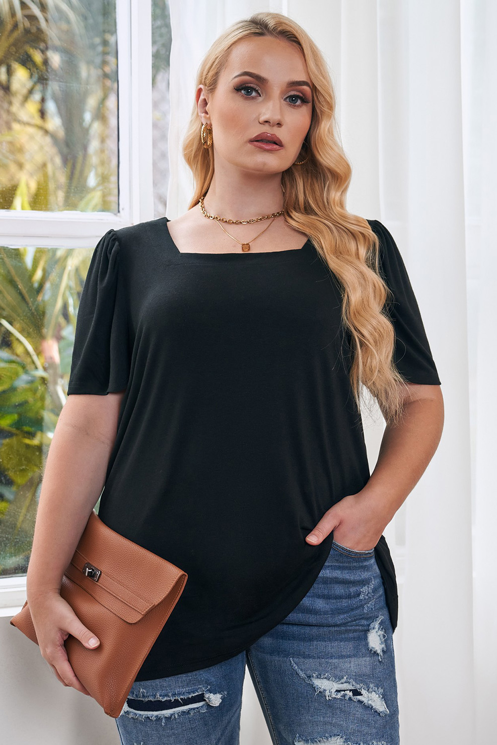 Plus Size Black  Square Neck Ruched Shoulder Short Sleeve Top