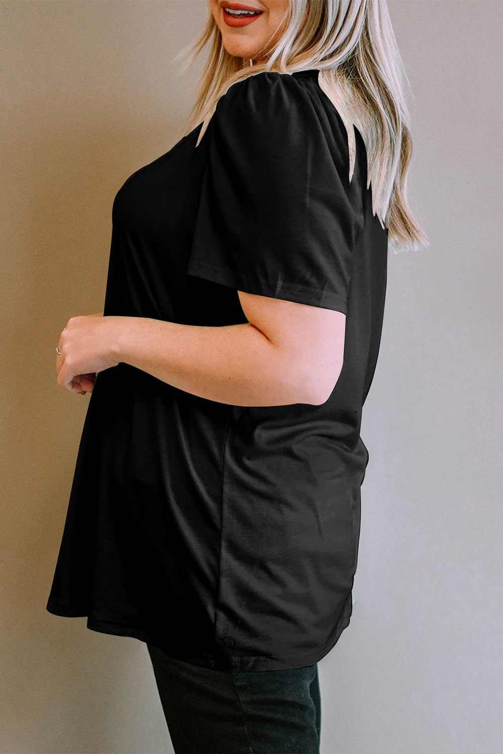 Plus Size Black  Square Neck Ruched Shoulder Short Sleeve Top
