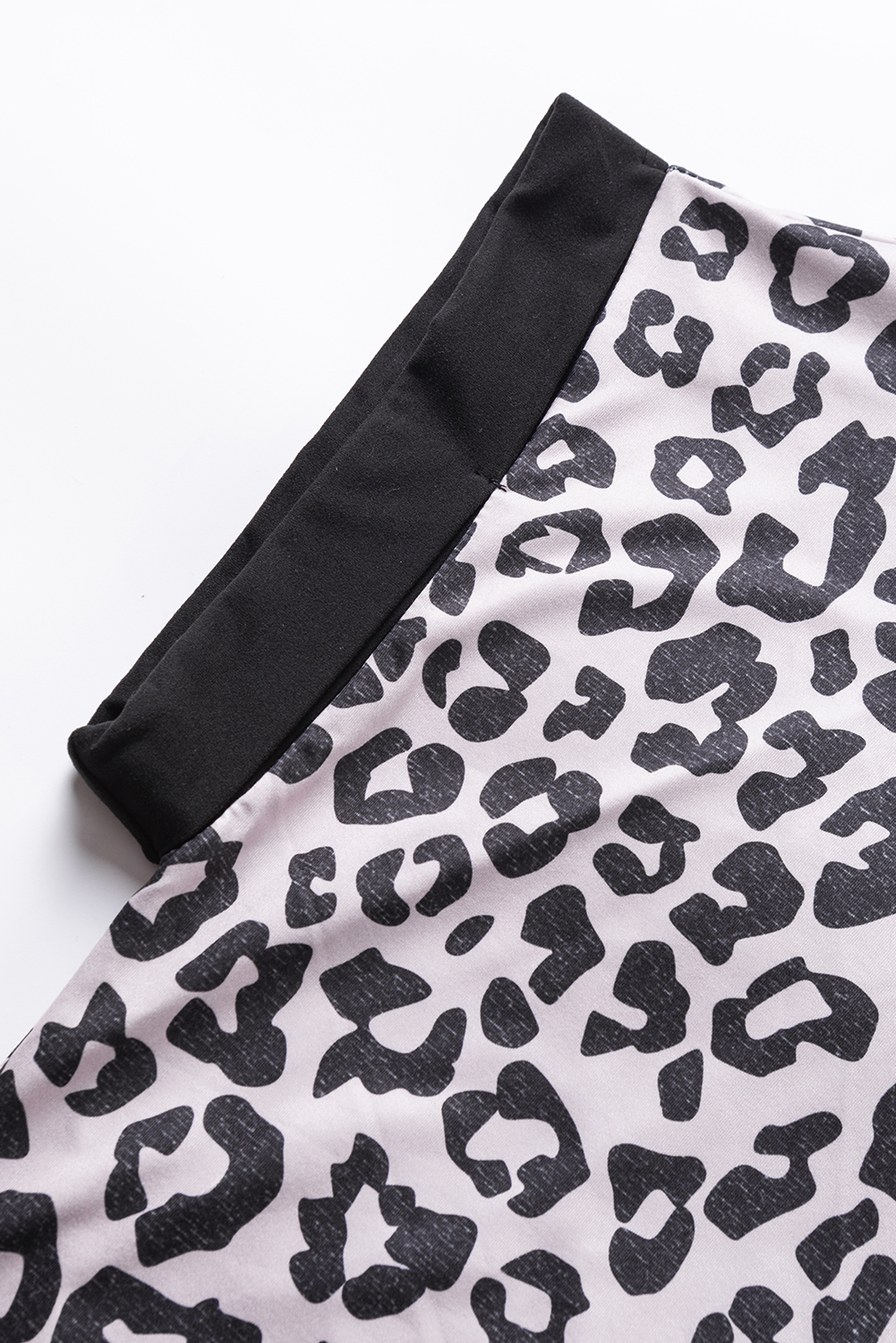 Plus Size Black Half Leopard Patchwork  T-shirt