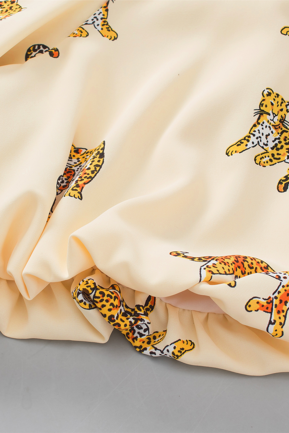 Plus Size Beige  Cheetah Print Short Puff Sleeve Blouse