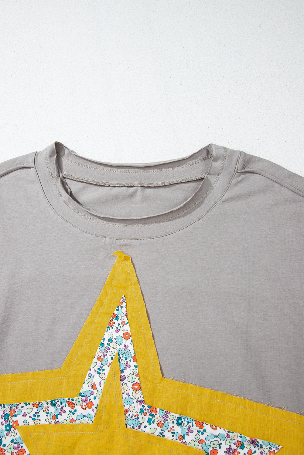 Plus Size Medium Grey Floral Star Patched Pattern 3/4 Sleeve  Top