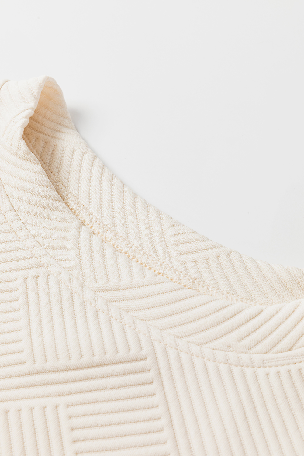 Plus Size White Floral Patchwork Sleeve Textured  Pullover Top