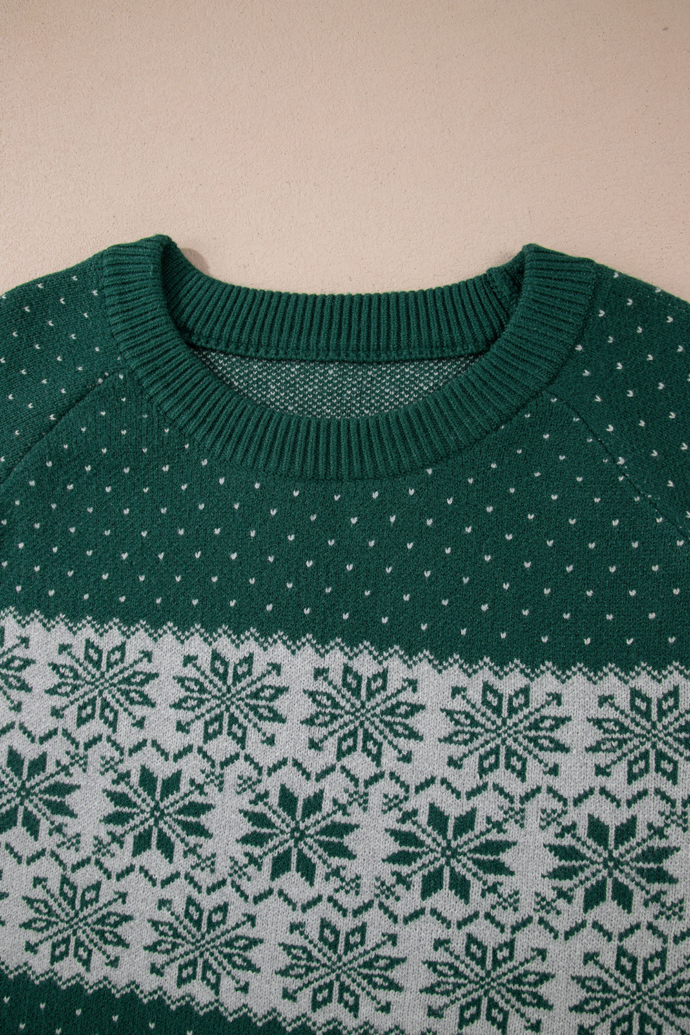 Plus Size Green Christmas Snowflake Pattern Drop Shoulder  Sweater