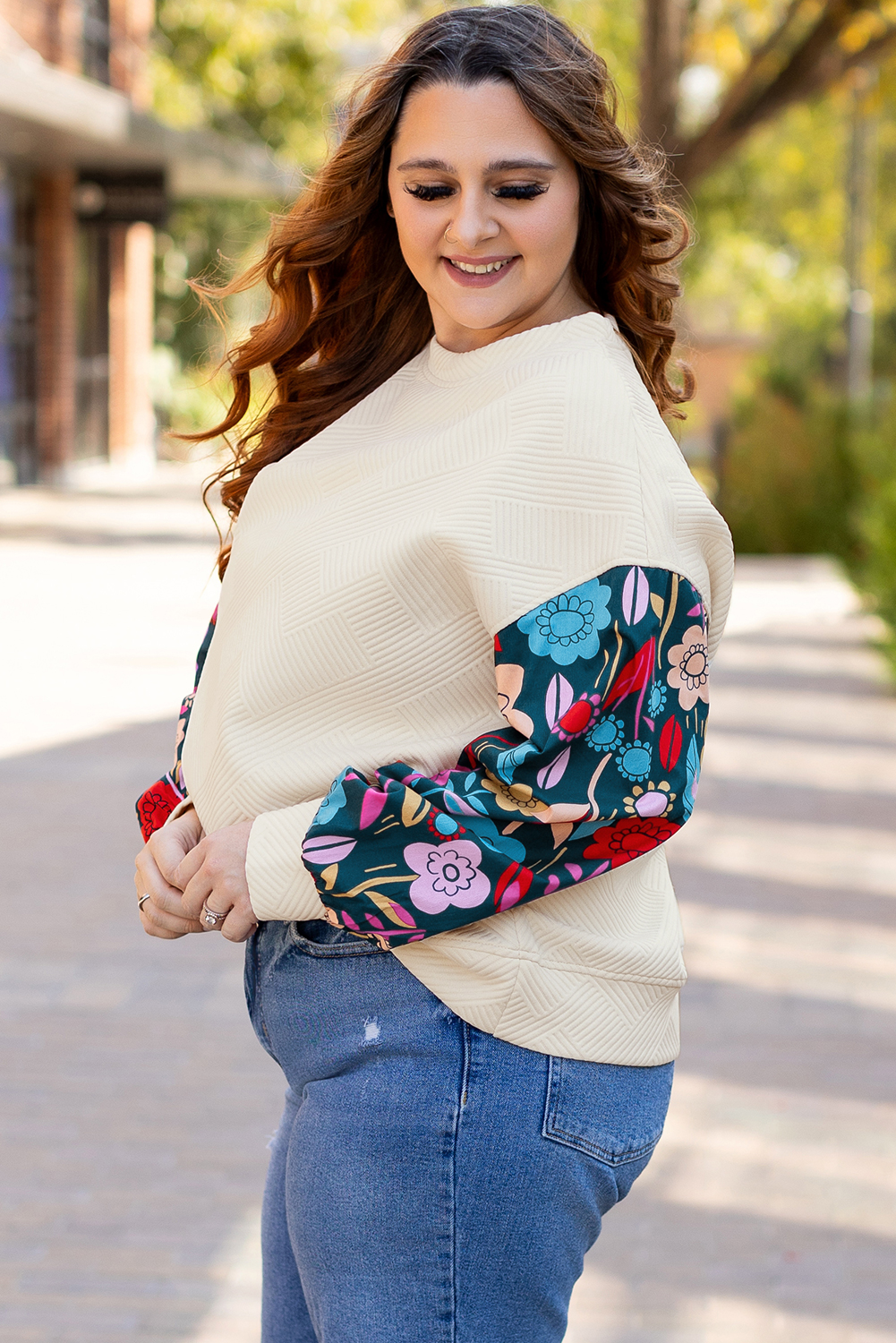 Plus Size White Floral Patchwork Sleeve Textured  Pullover Top