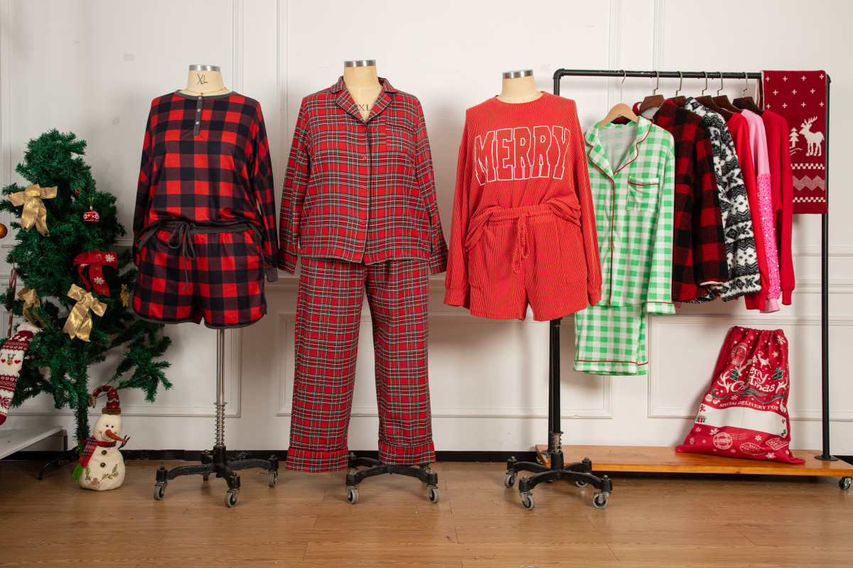 Christmas Sweatshirts Plus Sizes