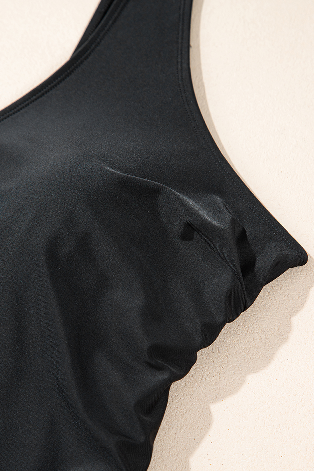 Plus Size Black Solid Color U Neck Padded  One Piece Swimsuit