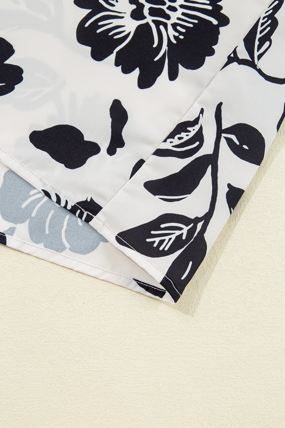 Plus Size Black Floral Print Tiered Frilled Half Sleeve  Mini Dress