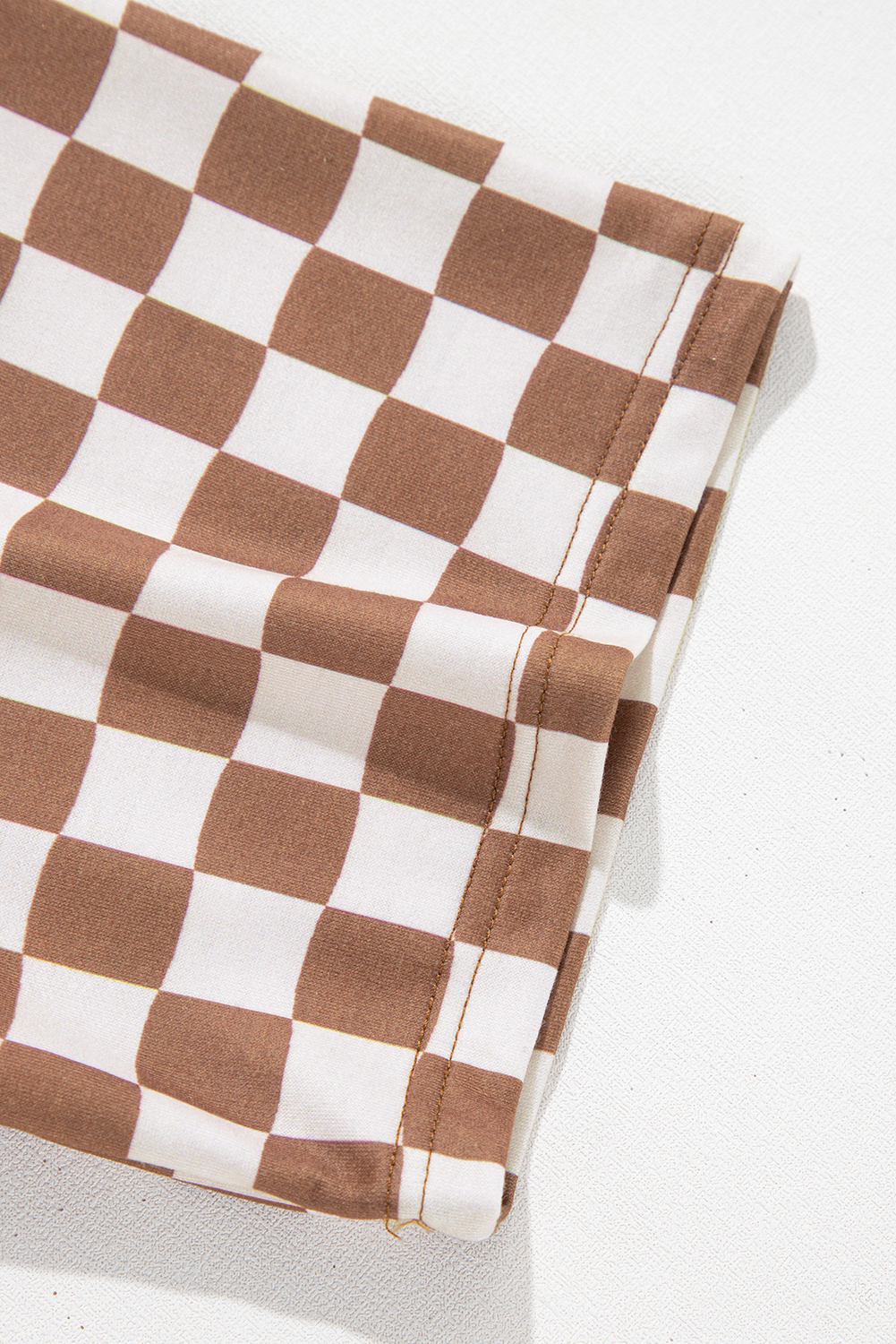 Plus Size Brown  Checkerboard Print Side Slim Tee Shorts Set