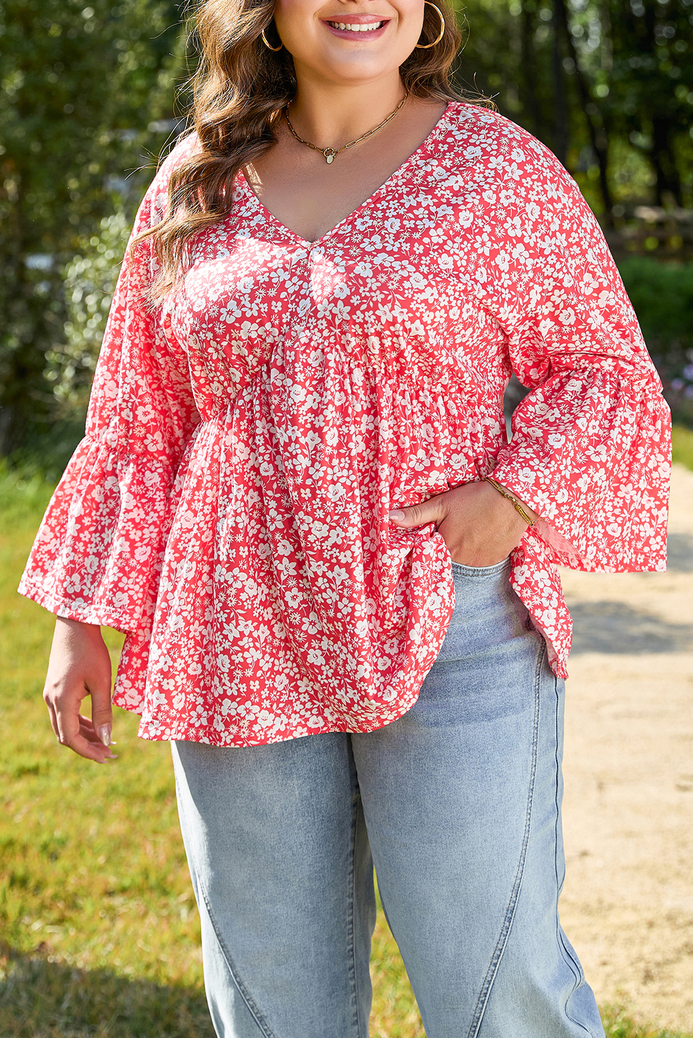 Plus Size Red  Floral V Neck Flared Bracelet Sleeve Blouse