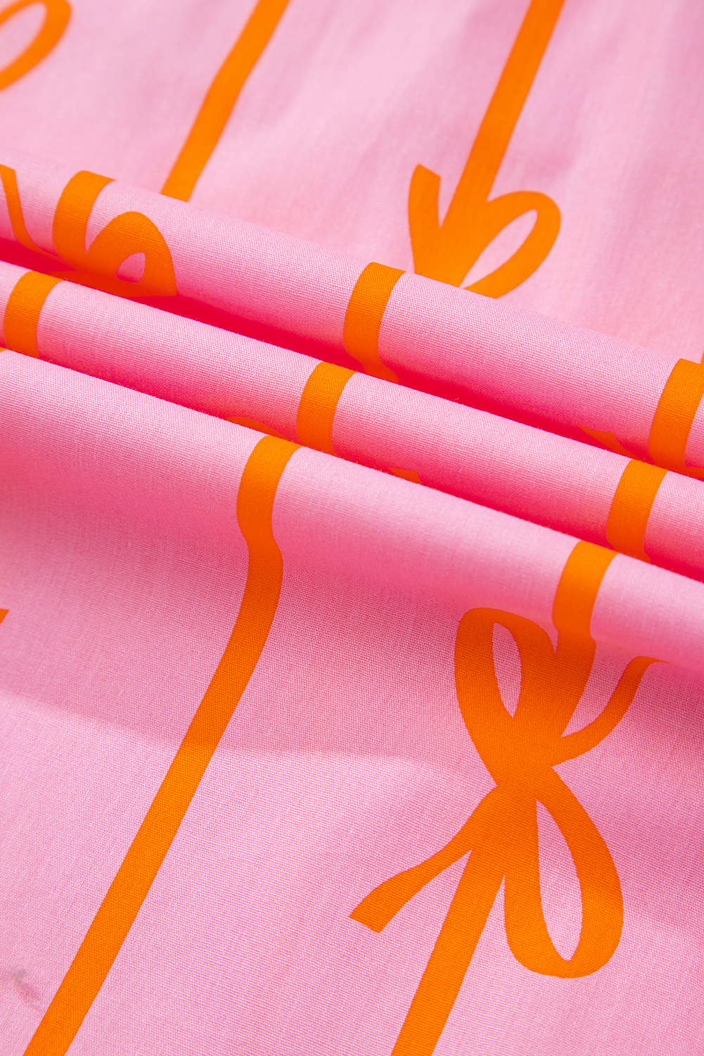 Plus Size Rose Bowknot Print Shirred V Neck Puff Sleeve  Blouse