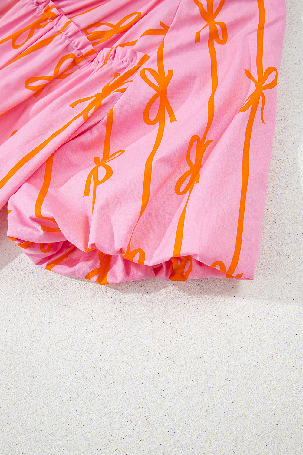 Plus Size Rose Bowknot Print Shirred V Neck Puff Sleeve  Blouse